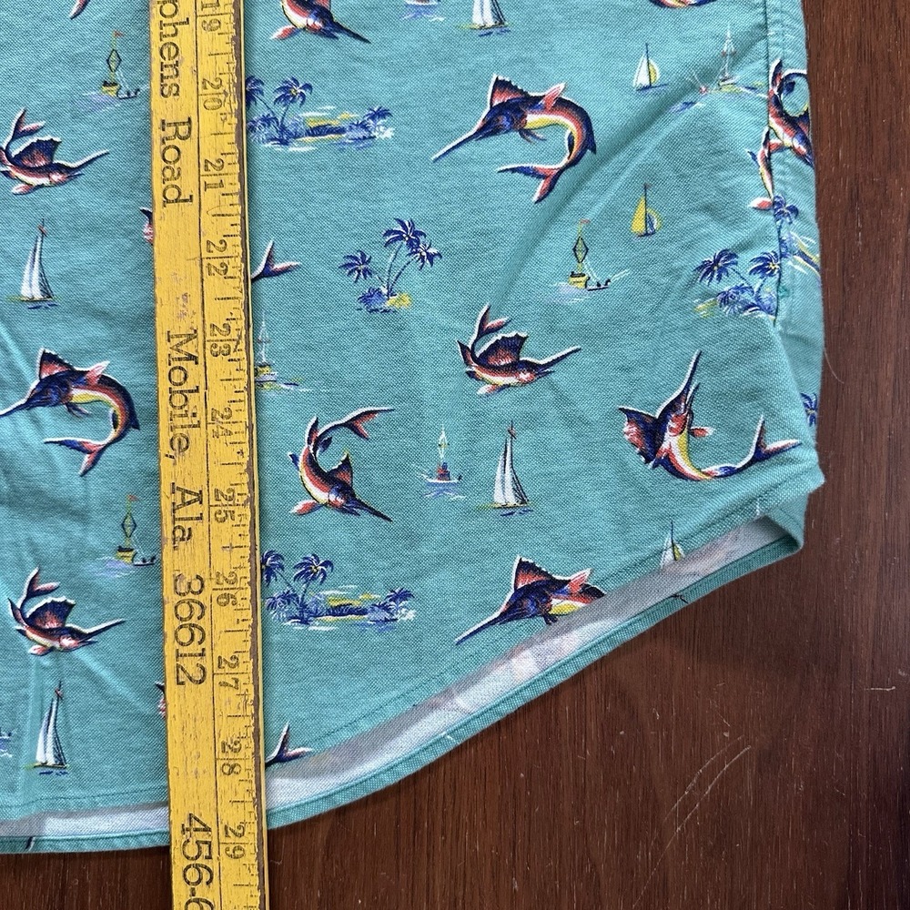 Ralph Lauren Men's Large Classic Fit Hawaiian Button Up Sailboats Fish Islands - Picture 6 of 6